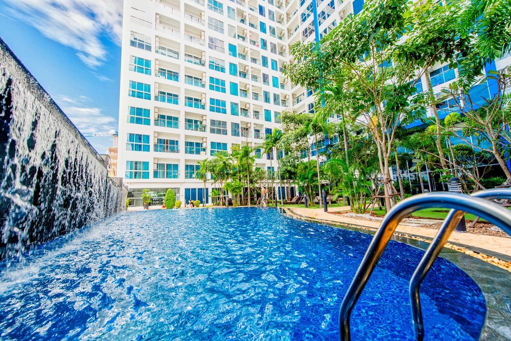 Nam Talay Jomtien Beach Esterno foto